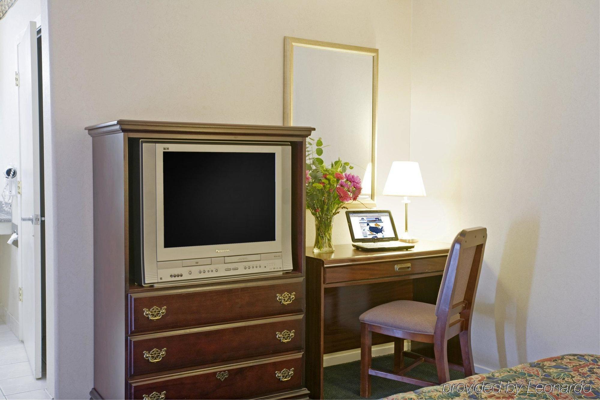 Americas Best Value Inn - Sky Ranch Palo Alto Rom bilde